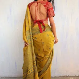 Chidiyaa Yellow Block Printed Cotton Mulmul Saree - Butterfly Girls image 3