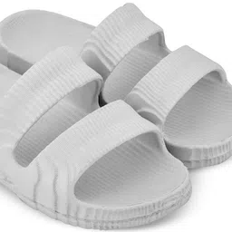 Feel alive Men Set of 3 Textured Sliders Flip Flops image 4