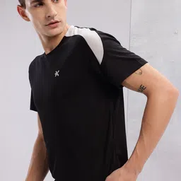 HRX by Hrithik Roshan Colourblocked Rapid-Dry Running T-shirt-picture-10