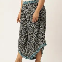 theRebelinme Black Printed Relaxed Fit High Rise Plus Size Culottes image 3