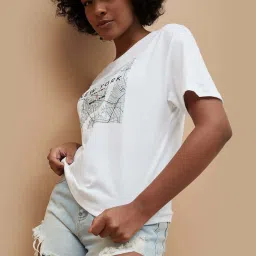 Fame Forever by Lifestyle White Cotton Printed T-Shirt image 3