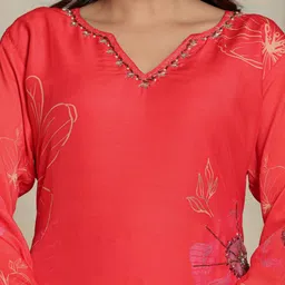 Samhitas Floral Printed Notch Neck Sequinned Straight Kurta With Trousers & Dupatta image 4