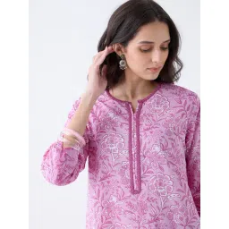Utsa by Westside Purple Floral Pattern Cotton-Blend Straight Kurta image 4