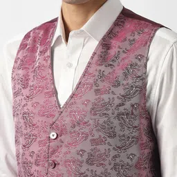 Van Heusen Slim-Fit Single-Breasted Three-Piece Suit image 5