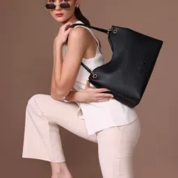 Kazo Black Margo Small Leather Shoulder Bag-picture-44