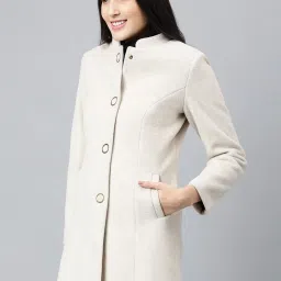 Latin Quarters White Solid Coat image 3