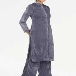 Kaanchie Nanggia Grey Velvet Jacket with Pant image 3