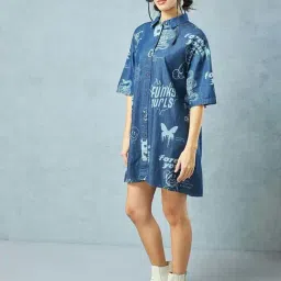 Bewakoof Women's Blue All Over Printed Oversized Shirt Dress image 3
