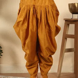 KRAFT INDIA Jacquard Paisley Woven Design Mandarin Collar Kurta & Dhoti Pants image 3