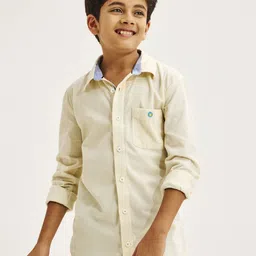 NO MONDAYS Boys Relaxed Spread Collar Solid Cotton Casual Shirt-picture-37