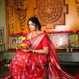 AMRUTKALA SAREES Woven Design Zari Banarasi Saree With Blouse Piece image 4