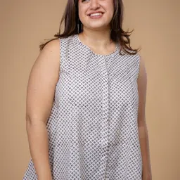 THE INDIAN ETHNIC CO Geometric Print Cotton Top image 2