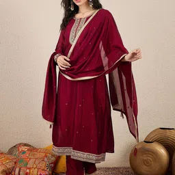 VredeVogel Women Ethnic Motifs Embroidered Panelled Sequinned Kurta with Trousers & With Dupatta-picture-31