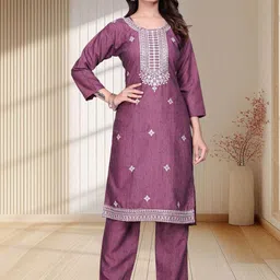 PALSANA Women Ethnic Motifs Embroidered Regular Thread Work Kurta with Trousers image 2