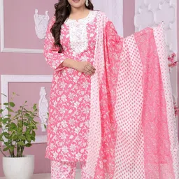 HIGHLIGHT FASHION EXPORT Plus Size Floral Printed Thread Work Pure Cotton Kurta Set image 2