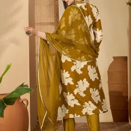 Sangria Women Printed Pure Cotton Kurta Sets With Dupatta image 5