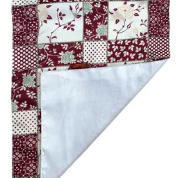 AEROHAVEN Maroon Printed 4 Seater Table Runner image 4