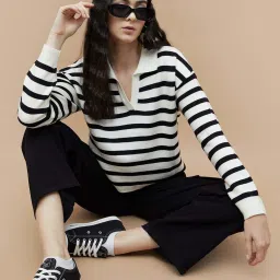 Ginger by Lifestyle White & Black Striped Pullover image 4