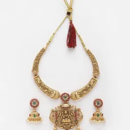 Panash Gold Plated Kundan Studded & Beaded Jewellery Set image 4