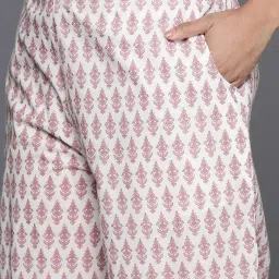 Libas Off White Floral Kurta Bottom Set image 4