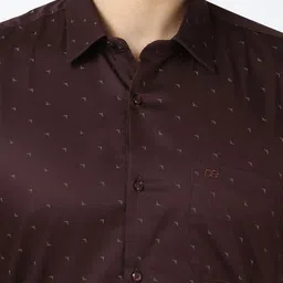 Peter England Men Spread Collar Micro Ditsy Printed Cotton Casual Shirt image 5