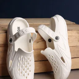 HRX by Hrithik Roshan Men Self Design Clogs-picture-23