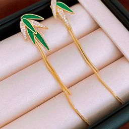 FIMBUL Gold-Plated Rhinestone Studded Leaf Shaped Drop Earrings-picture-8