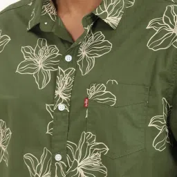 Levi's Green Cotton Slim Fit Floral Print Shirt image 4