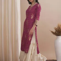 Fashor Mauve Embroidered Straight Kurta image 4