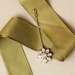 Curio Cottage Gold Kundan Flora Maang Tikka-image-65