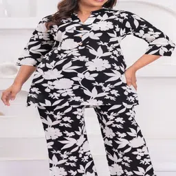 Queens Closet Printed Pure Cotton Mandarin Collar Neck Top With Trousers Co-Ords image 4