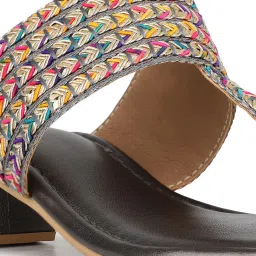 Inc.5 Women's Grey Toe Ring Sandals image 4