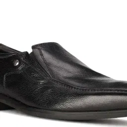 Hush Puppies by Bata Men's BRICK E Black Loafers image 4