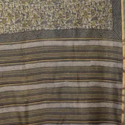 Unnati Silks Green Printed Saree With Unstitched Blouse image 3