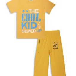Vimal Jonney Kids Yellow Printed T-Shirt Set-picture-23