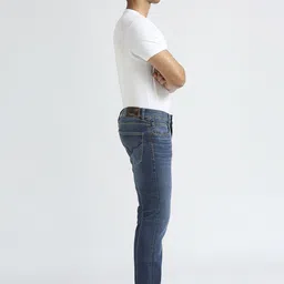 Pepe Jeans Men Vapour Slim Fit Mid-Rise Light Fade Stretchable Jeans image 5