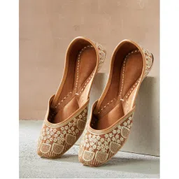 fabindia fashion Fabindia Brown Embroidered Leather Juttis-picture-28