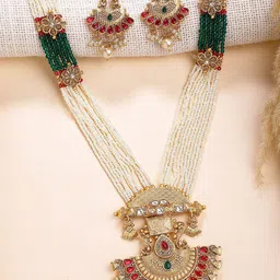 KARATCART Gold-Plated Kundan-Studded & Pearl-Beaded Jewellery Set-image-62