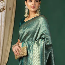 Satrani Green Silk Blend Woven Saree With Unstitched Blouse image 4
