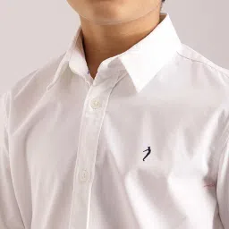 Indian Terrain Kids White Cotton Regular Fit Full Sleeves Shirt image 4