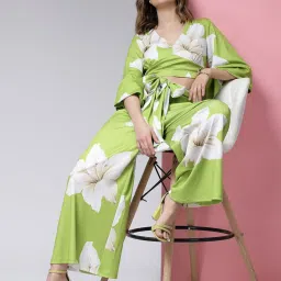 KASSUALLY Green & White Floral Print Co-Ord Set image 4