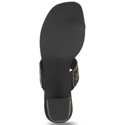Mochi Women's Black Toe Ring Sandals image 4