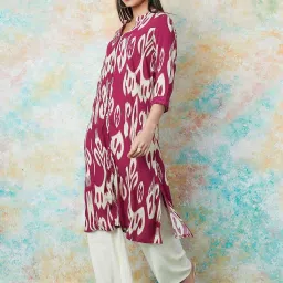 Melange By Lifestyle Pink Regular Fit Printed Kurtas image 4