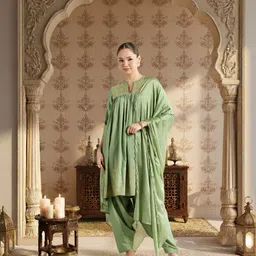 House of Pataudi Floral Printed Jashn Kurta with Patiala & Dupatta image 4