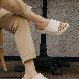 Bewakoof Men Sliders-picture-33