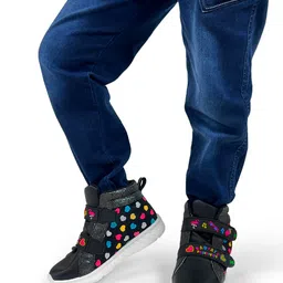 Hopits Hearts Designed & Sunglasses Applique Detailed Sneakers With Velcro Closure - Black image 5