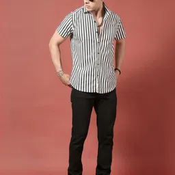 Voroxy Men Relaxed Casual Shirt image 2