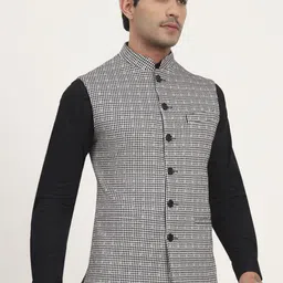 JB STUDIO Men Checked Tailored Jacket image 3