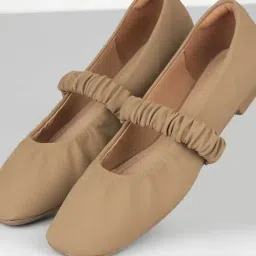 Mochi Women's Beige Mary Jane Shoes-picture-39