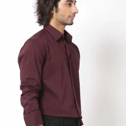 Rare Rabbit Maroon Regular Fit Solid Shirt image 4